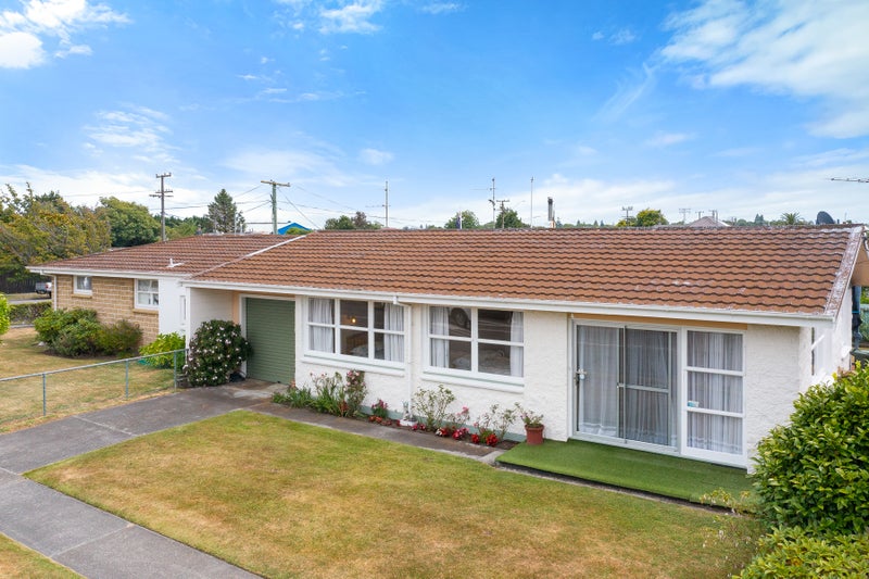 1 Endeavour Street, Riversdale, Blenheim - Carousel 1