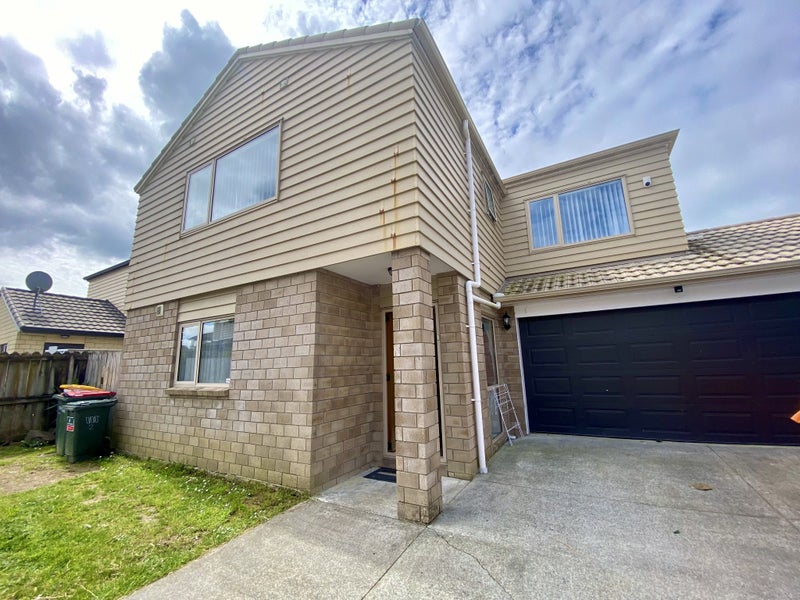 2 Tavua Lane, Ranui, Auckland - Carousel 1