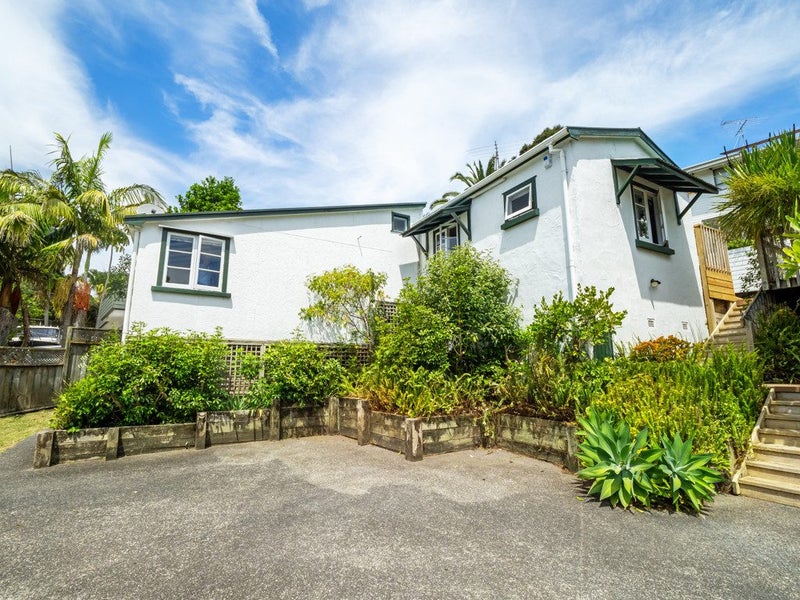 38 Hythe Terrace, Mairangi Bay, Auckland - Carousel 2