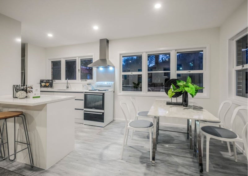 47 Grande Vue Road, Hillpark, Auckland - Carousel 2