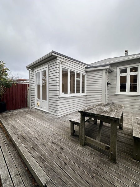127 Onepu Road, Lyall Bay, Wellington - Carousel 11