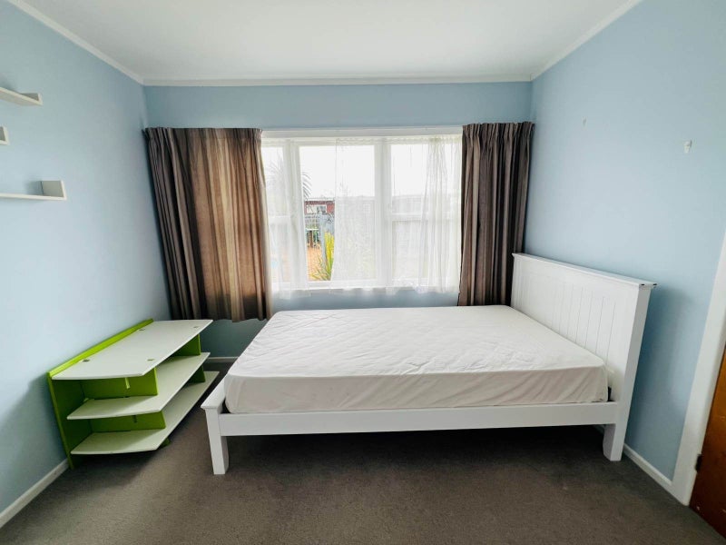 23 Ellesmere Crescent, Pakuranga Heights, Auckland - Carousel 8