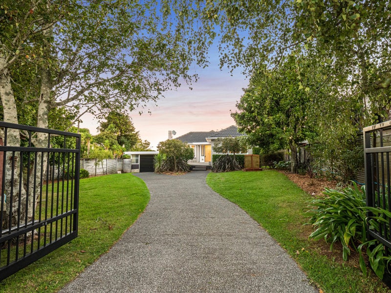 137 Waipuna Road East, Mount Wellington, Auckland - Carousel 1