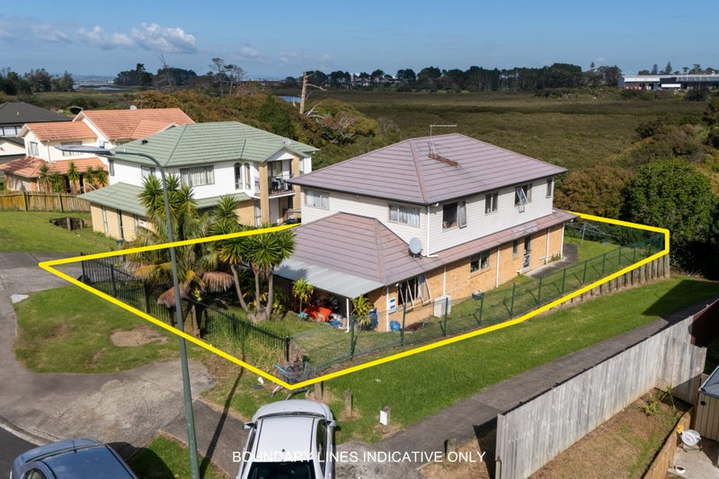 18 Staten Place, Mangere, Auckland - Carousel 1