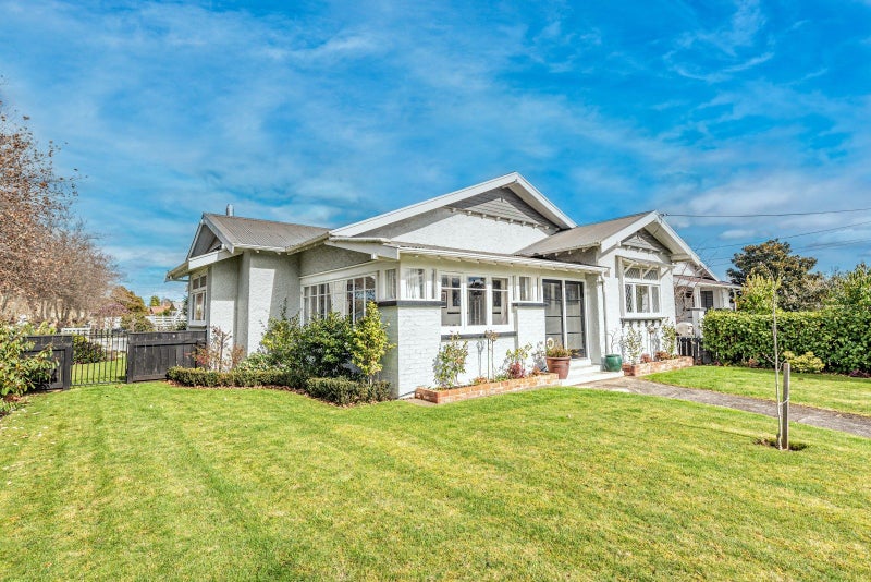 33 Grey Street, College Estate, Whanganui - Carousel 1