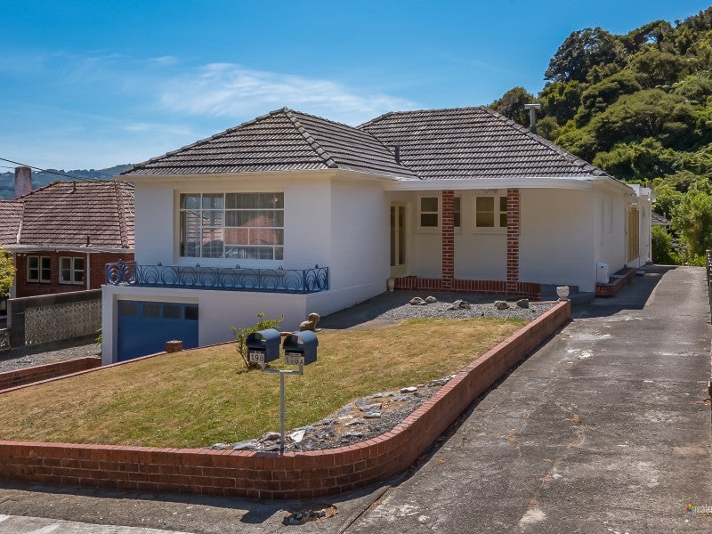 198 Whites Line East, Waiwhetū, Lower Hutt - Carousel 1