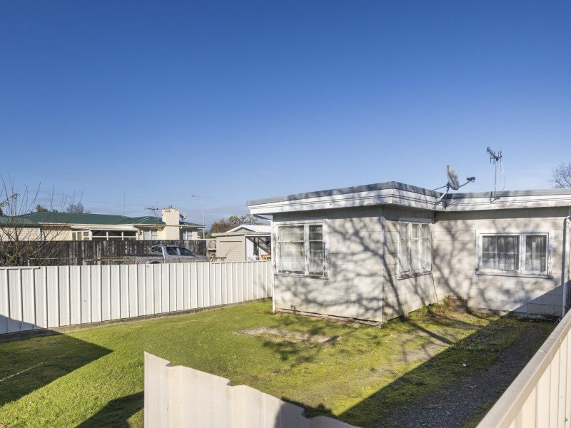 28 Brightwater Terrace, Terrace End, Palmerston North - Carousel 2