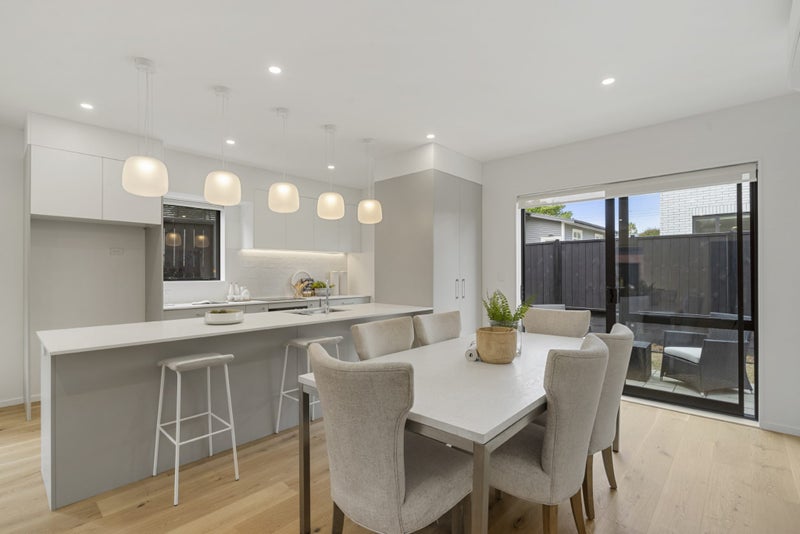 3 Mahinga Kai Way, Belmont, Auckland - Carousel 2