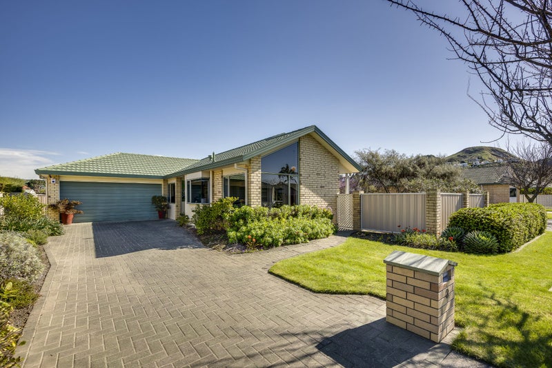 3 Alderney Way, Taradale, Napier - Carousel 1