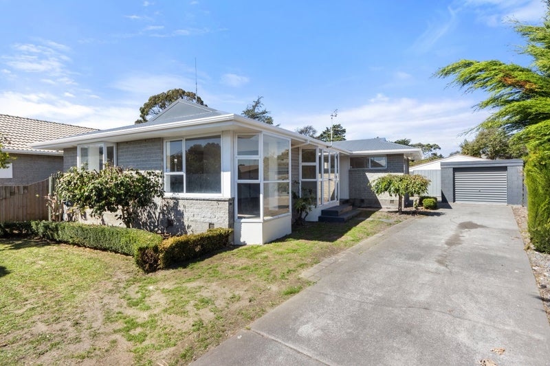 22 Kawau Crescent, Bromley, Christchurch - Carousel 1