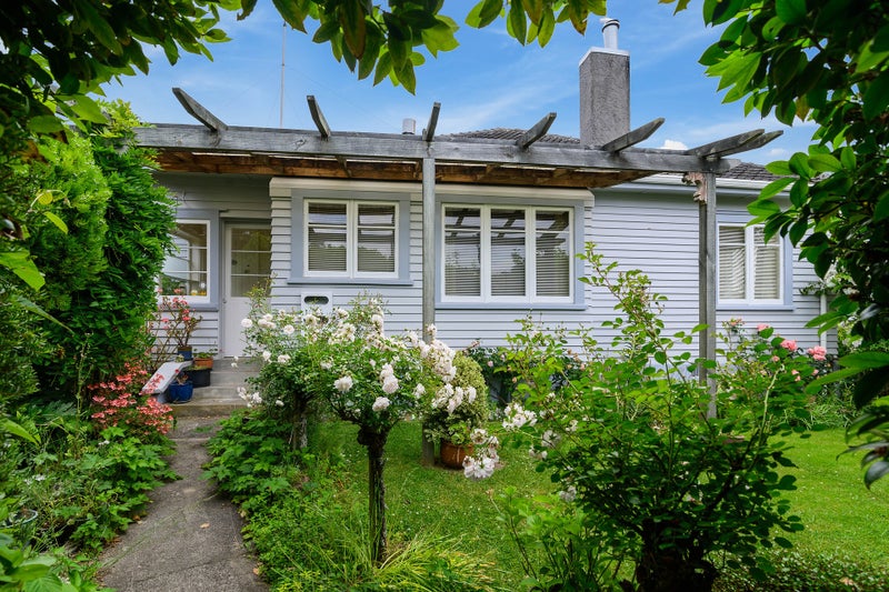 17A Hilton Road, Lynmore, Rotorua - Carousel 1