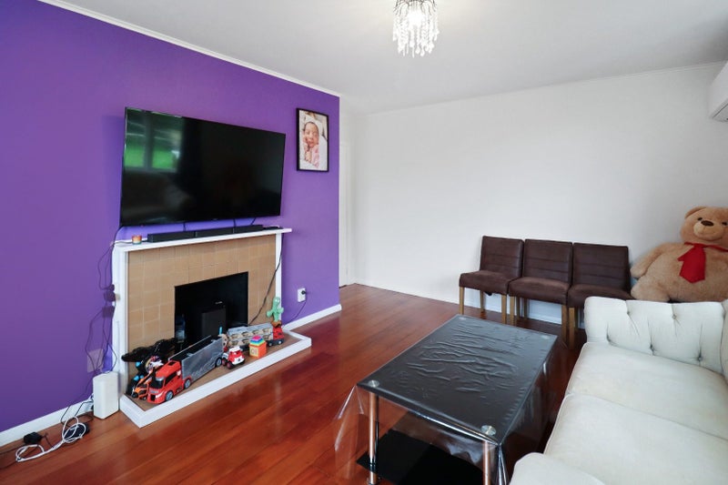 17 Boyd Grove, Naenae, Lower Hutt - Carousel 2