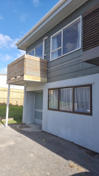 5/18 Lambley Road, Titahi Bay, Porirua - Carousel 1