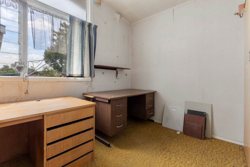 5 Levesque Street, Birkdale, Auckland - Carousel 15