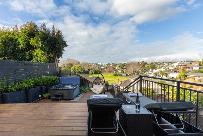 14D Godfrey Place, Kohimarama, Auckland - Carousel 2