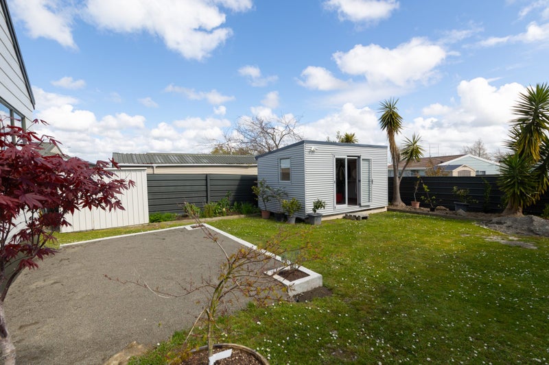 5 Lydia Place, Kelvin Grove, Palmerston North - Carousel 2