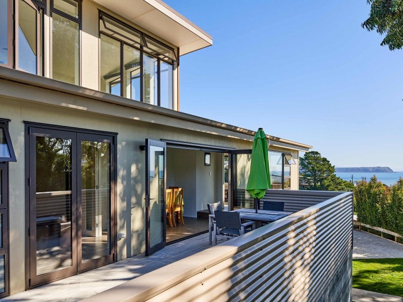 16 Lagden Street, Camborne, Porirua - Carousel 1