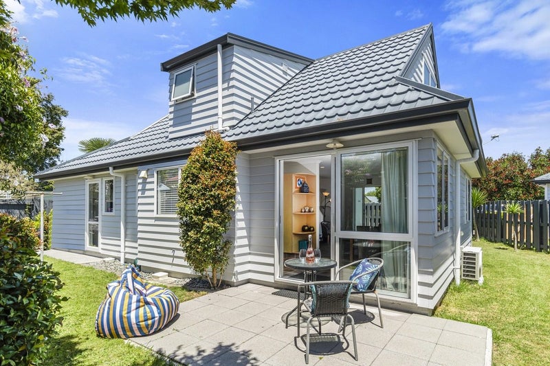 5B Aaron Place, Brookfield, Tauranga - Carousel 2