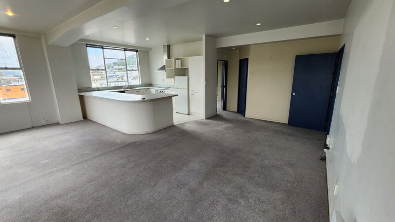 11/80 Kent Terrace, Mount Victoria, Wellington - Carousel 2