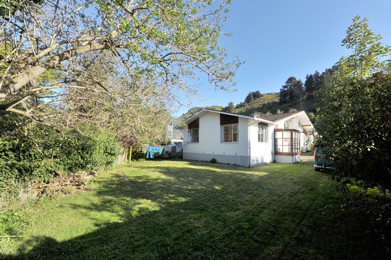 2/61 Landsdowne Terrace, Cashmere, Christchurch - Carousel 2