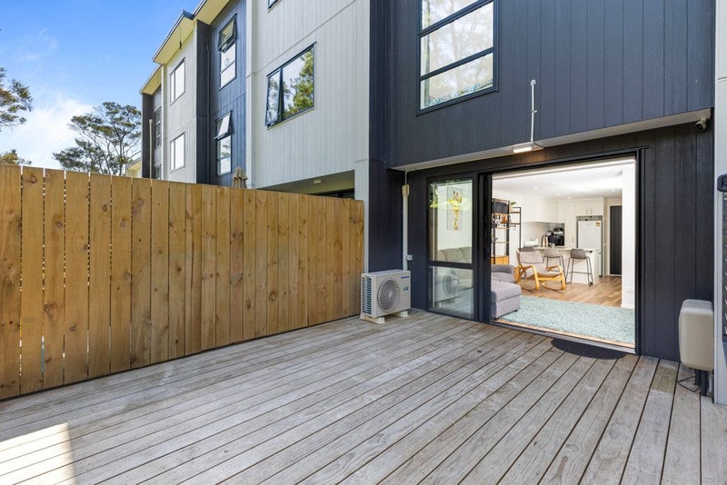 29 Tokai Place, Glen Eden, Auckland - Carousel 2