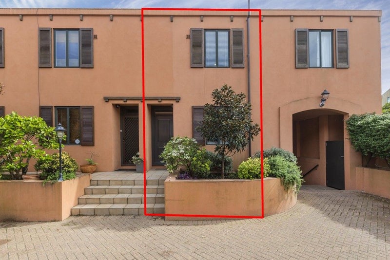 2/10 Cleveland Road, Parnell, Auckland - Carousel 1