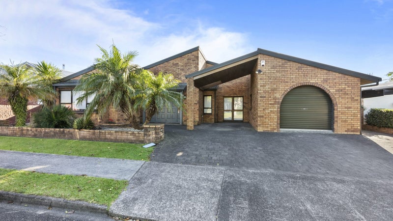 15 Freelance Terrace, Pahurehure, Papakura - Carousel 1