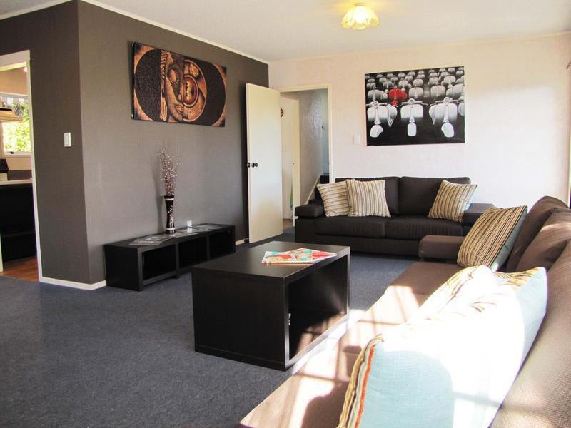 98 Heta Road, Highlands Park, New Plymouth - Carousel 2