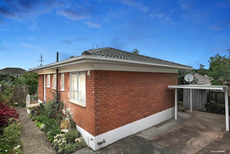 7/15 Heretaunga Avenue, Te Papapa, Auckland - Carousel 1