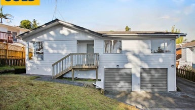 28 Holt Avenue, Torbay, Auckland - Carousel 1