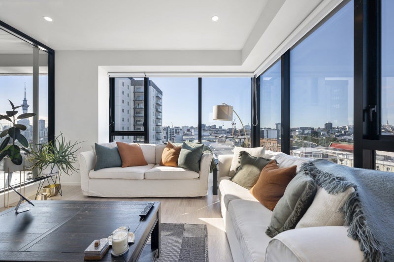 1103/8 Hereford Street, Freemans Bay, Auckland - Carousel 1