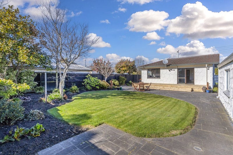 53 Solomon Avenue, Redwood, Christchurch - Carousel 2