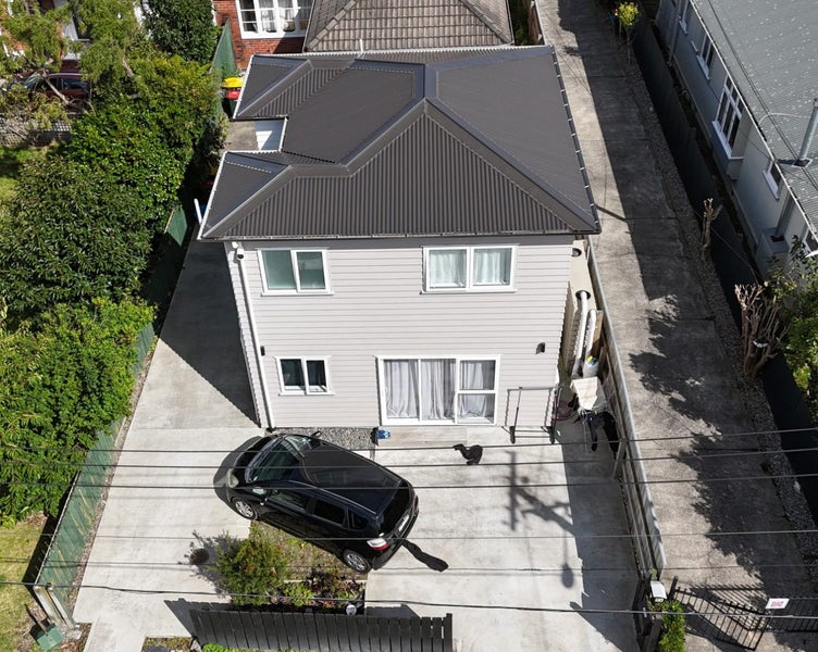 9A Raymond Terrace, Fairfield, Lower Hutt - Carousel 8