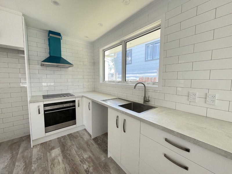 54 Desert Gold Street, Ascot Park, Porirua - Carousel 2