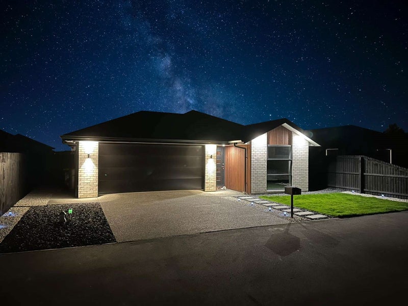 9 Gallop Lane, Yaldhurst, Christchurch - Carousel 1