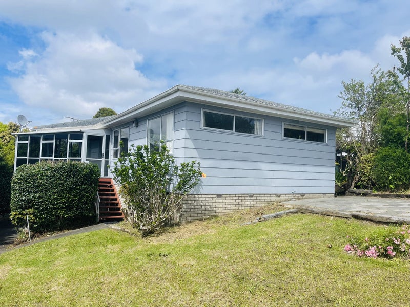 29 Swainston Road, Saint Johns, Auckland - Carousel 1