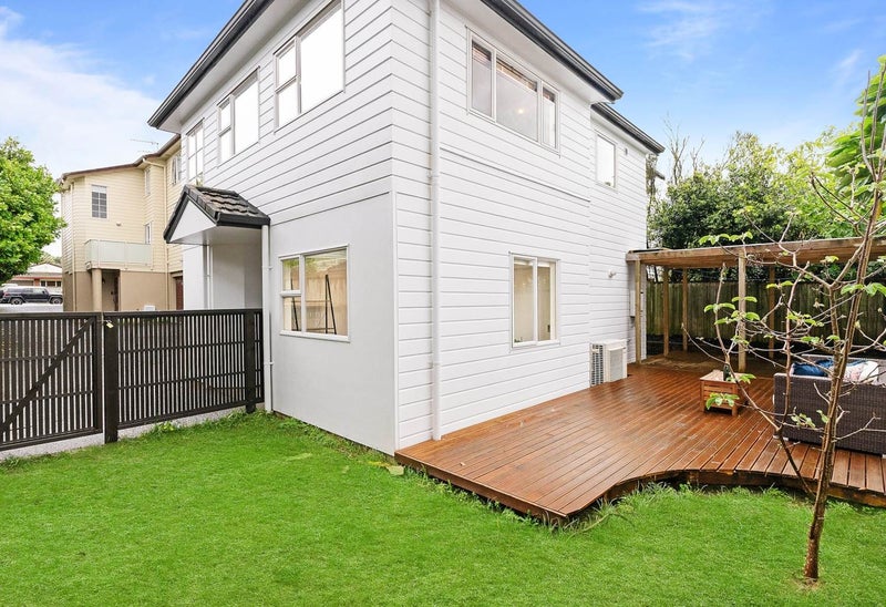 35A Campbell Road, Onehunga, Auckland - Carousel 1
