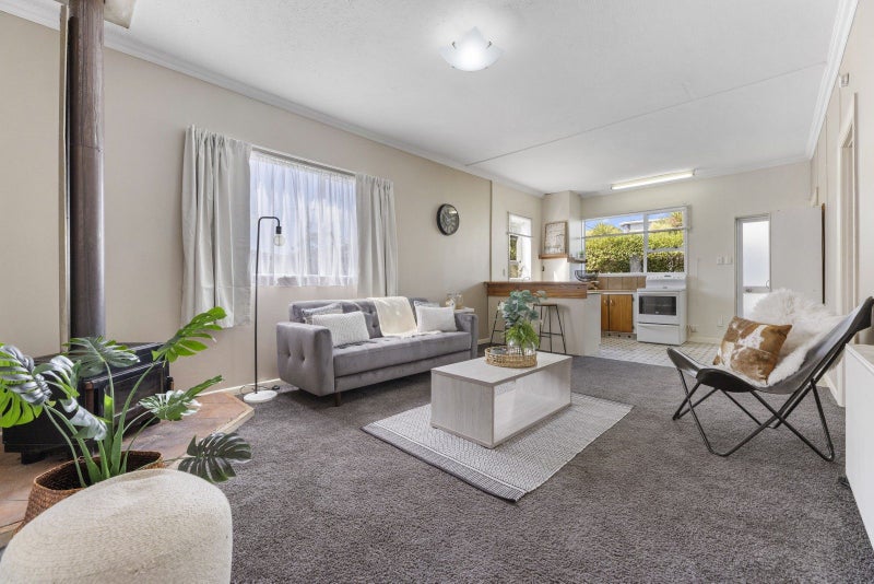 16A Magnetic Street, Port Chalmers, Dunedin - Carousel 1