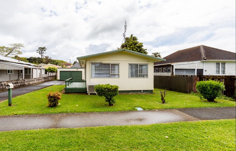 162 Normanby Road, Paeroa, Paeroa - Carousel 14
