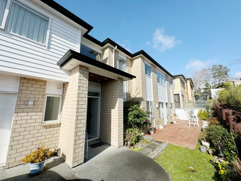 3 Para Close, Fairview Heights, Auckland - Carousel 2