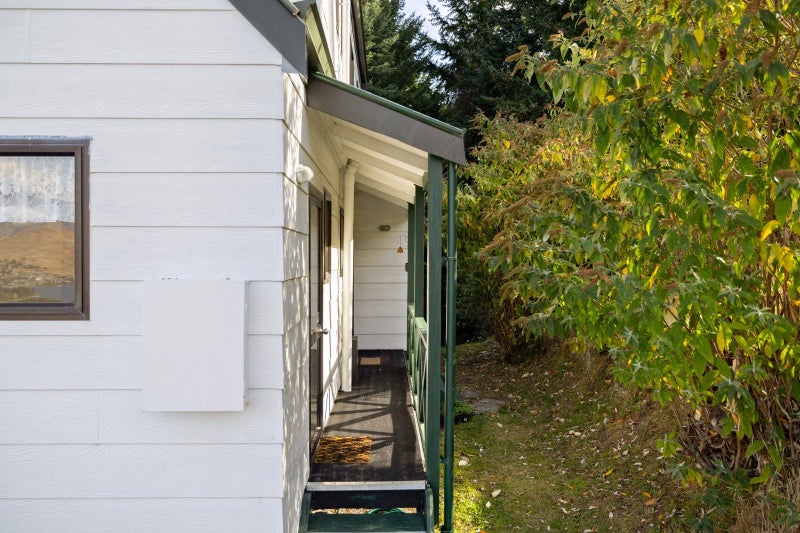 1 Von Place, Fernhill, Queenstown - Carousel 50