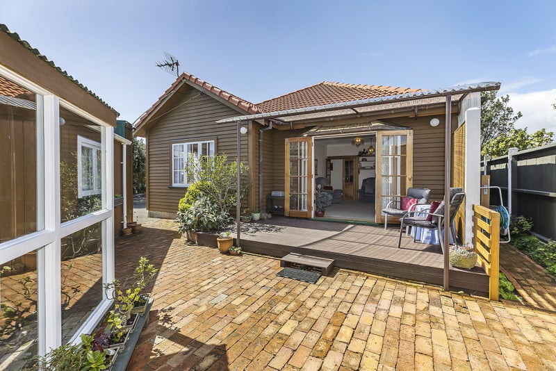 46A Devonshire Road, Miramar, Wellington - Carousel 2