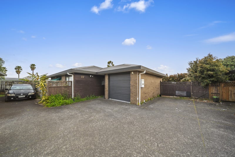 27 Robertson Road, Favona, Auckland - Carousel 1