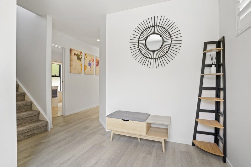 18A Cottam Grove, Northcross, Auckland - Carousel 2