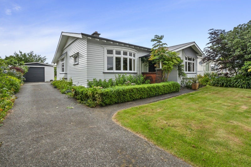 31 Hereford Street, West End, Palmerston North - Carousel 1