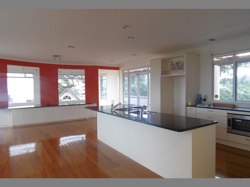 5 Saran Place, Hillsborough, Auckland - Carousel 2