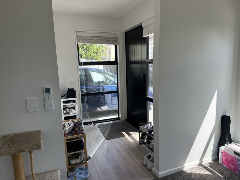 1/118 Purchas Street, Edgeware, Christchurch - Carousel 2