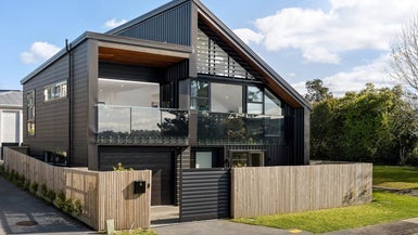 33 Renata Crescent, Te Atatu Peninsula, Auckland - Carousel 1