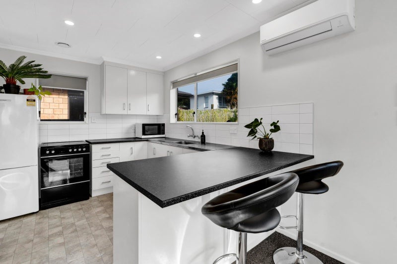 3/13 Nugent Street, Bell Block, New Plymouth - Carousel 2