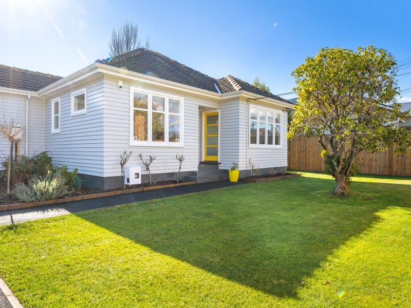 32 Heretaunga Square, Silverstream, Upper Hutt - Carousel 2